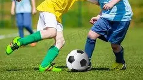 张彭组合亮相澳网女双赛场 韩朱组合挑战强劲对手