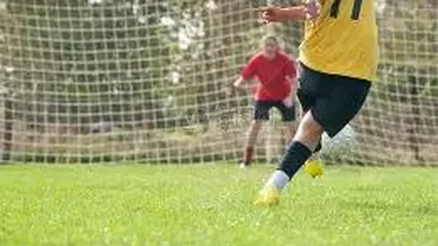 雷迪克火力全开，湖人攻势如潮，魔术师盛赞！